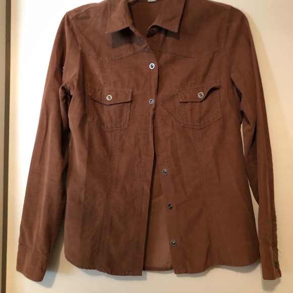 Forever 21 Tops - Forever 21 corduroy look button down shirt M